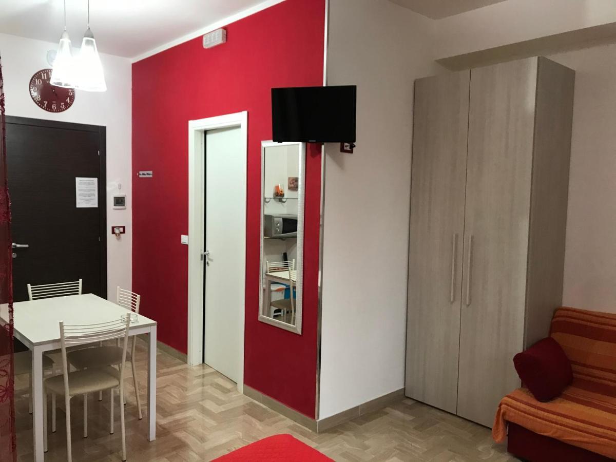 Da Gianni E Bea Hotel Foligno Luaran gambar